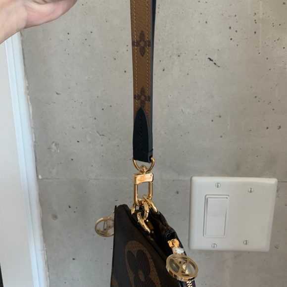 Louis Vuitton Trio pouch - Picture 4 of 7